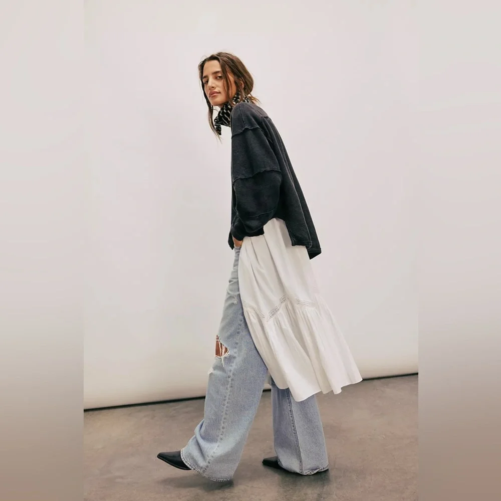 Free People Total Eclipse Tee🖤 - Picture 4 of 7